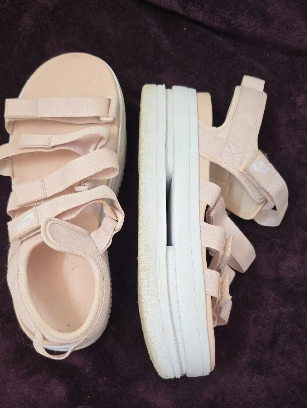 Nike Women's Light Pink Multi-Strap Sport Sandals